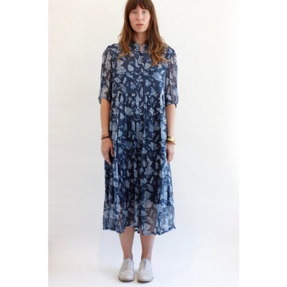 đź’•RAQUEL ALLEGRAđź’• Peasant Tiered Dress ~100% Silk Navy Blue Print Medium - Picture 3 of 16